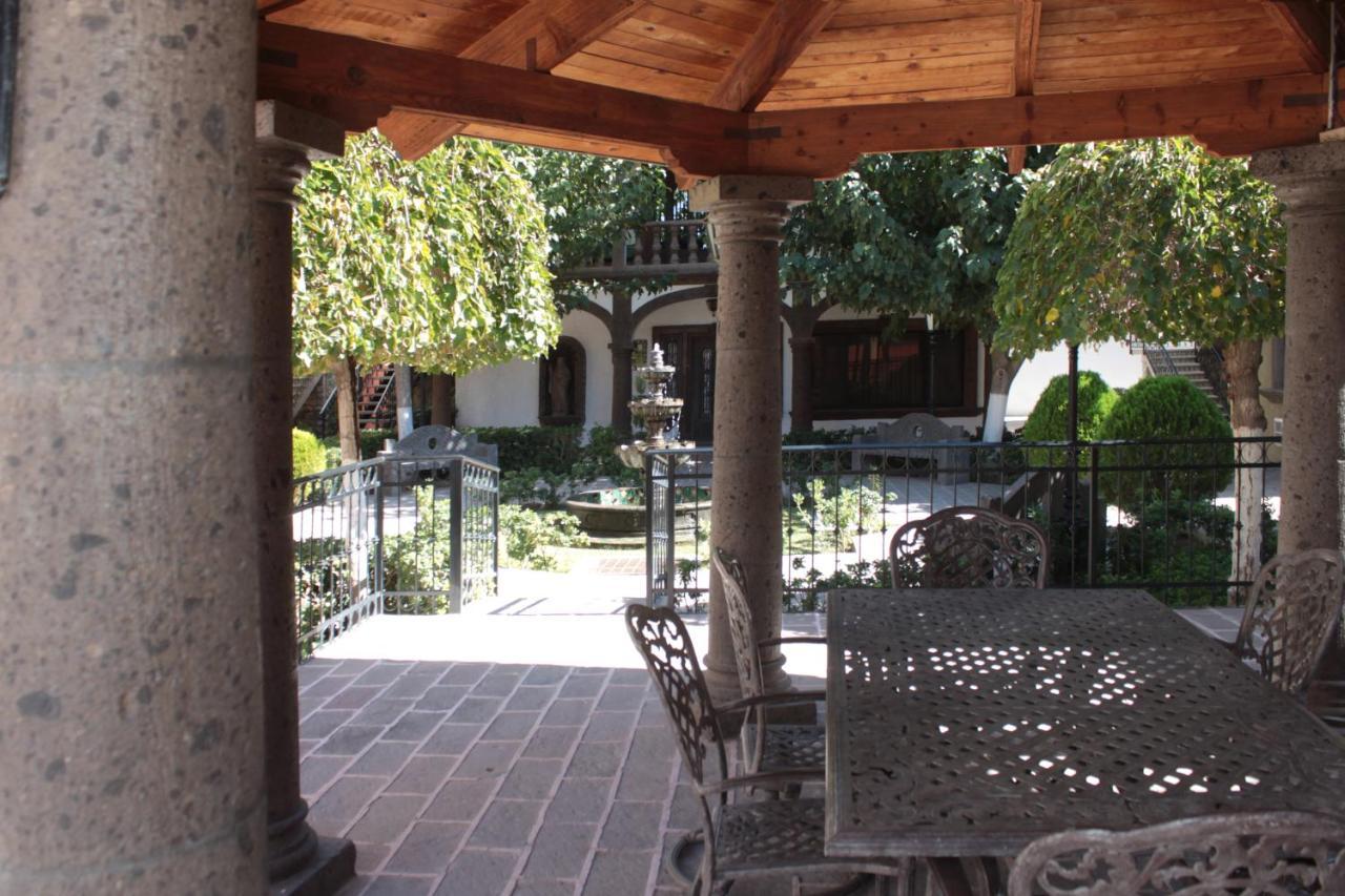 Hotel Suites El Paseo Ciudad Juárez Esterno foto