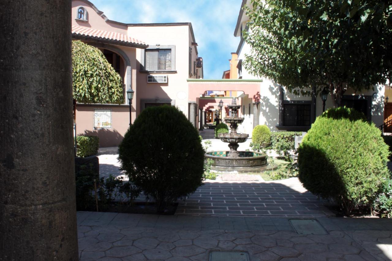 Hotel Suites El Paseo Ciudad Juárez Esterno foto