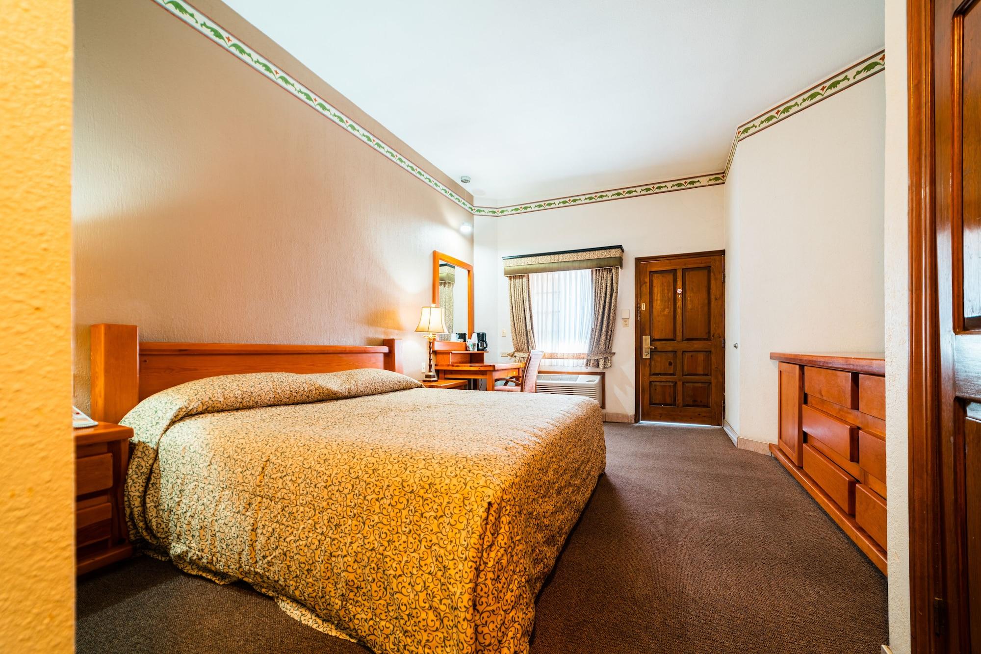 Hotel Suites El Paseo Ciudad Juárez Esterno foto