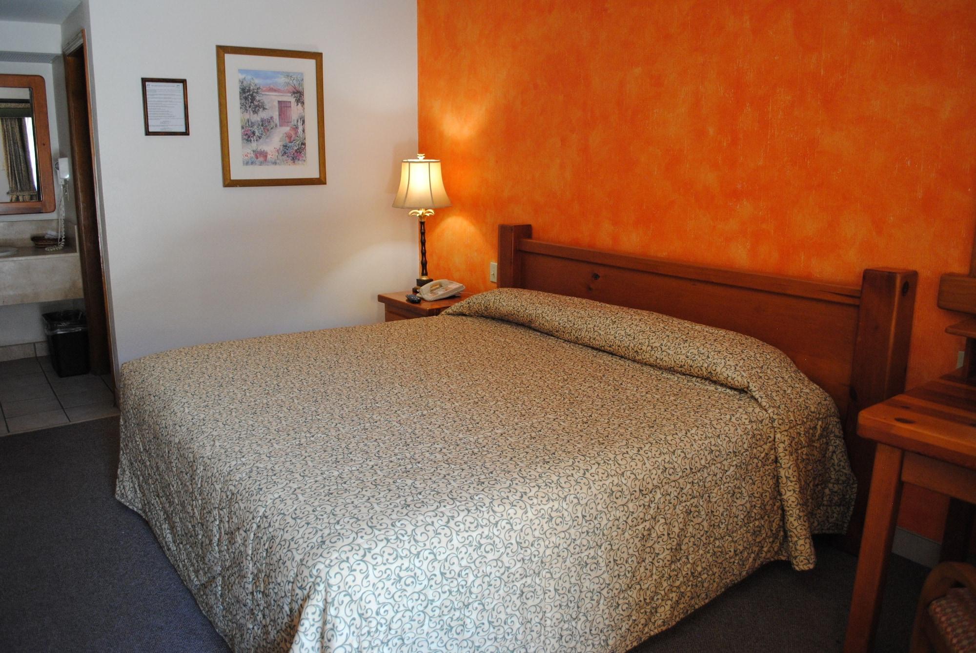 Hotel Suites El Paseo Ciudad Juárez Esterno foto