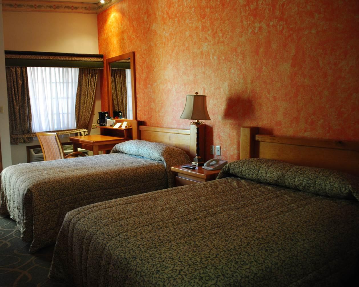 Hotel Suites El Paseo Ciudad Juárez Esterno foto