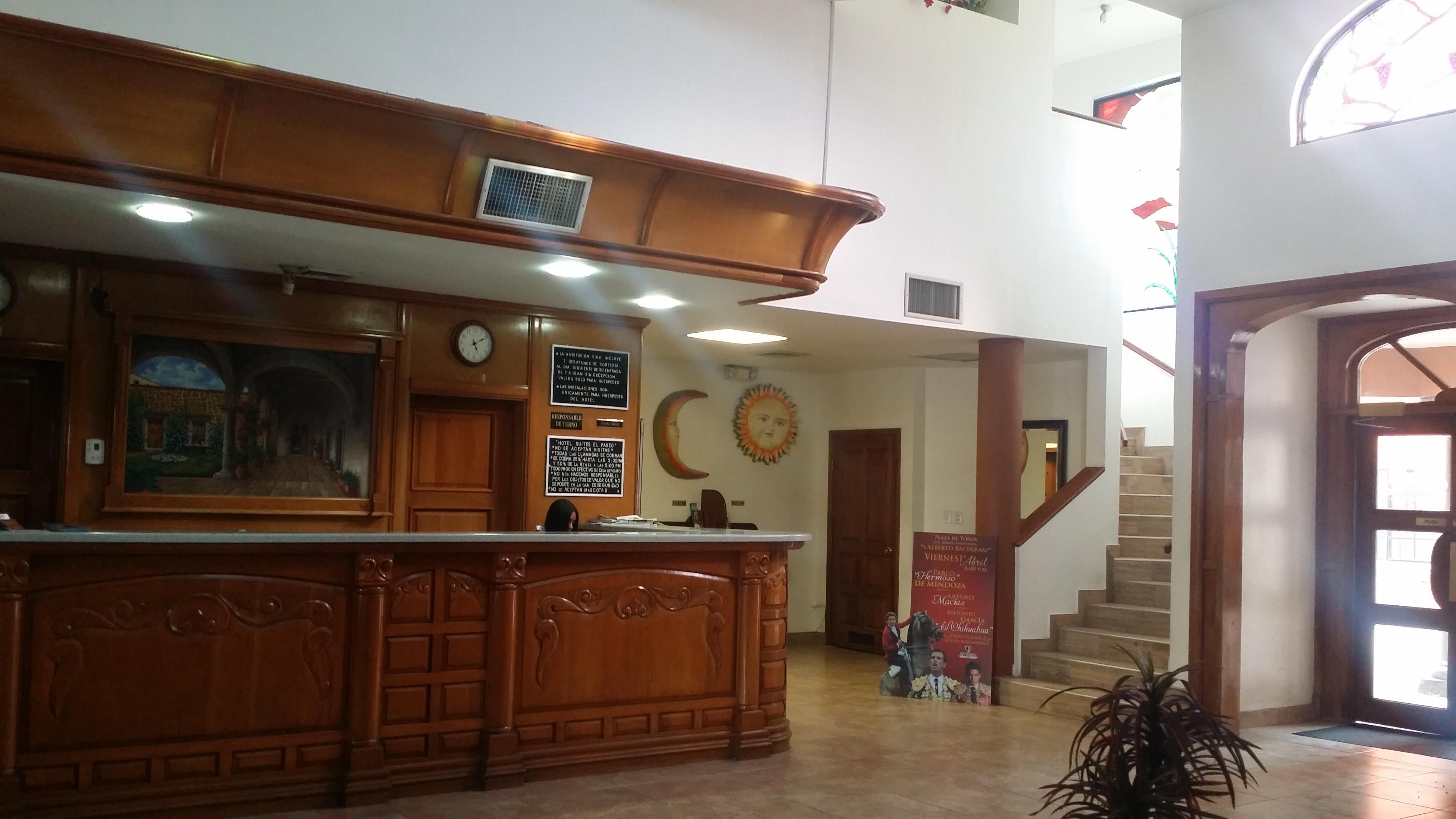 Hotel Suites El Paseo Ciudad Juárez Esterno foto