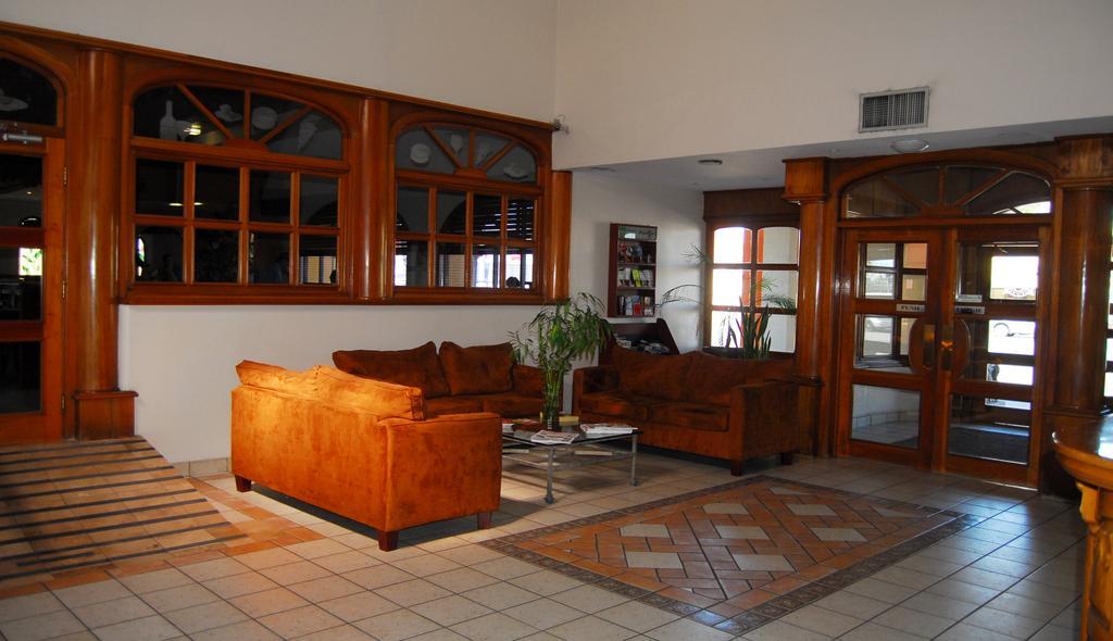 Hotel Suites El Paseo Ciudad Juárez Esterno foto